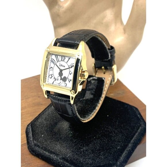 Disney Women\'s Watch Mickey Mouse W000475 White Dial Quartz Black Leather Band main image 12